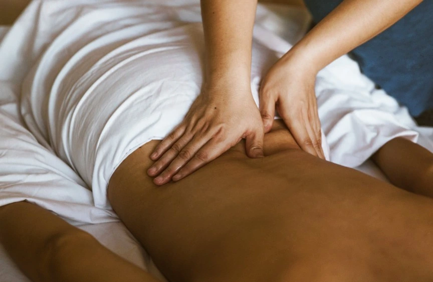 advantages of deep tissue massage