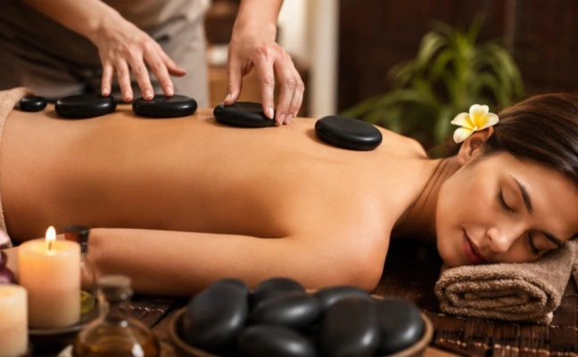 therapeutic benefits of hot stone massage